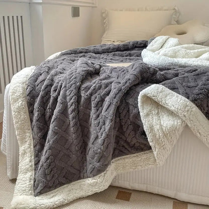 SherpaCloud – Reversible Sherpa Fleece Throw Blanket