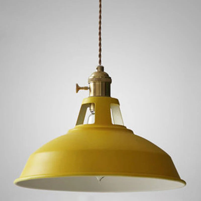 IndusRetro – Vintage Industrial Metal Pendant Lamp
