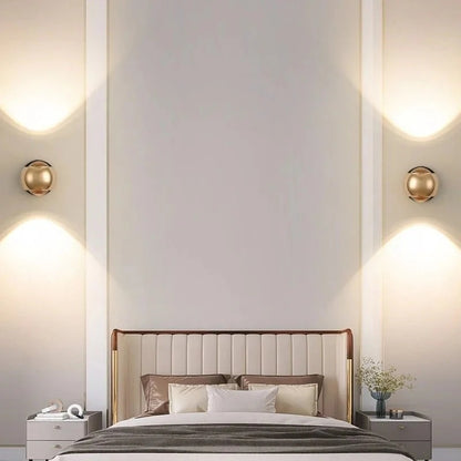 ÉclatMural – Modern Adjustable LED Wall Lamp with Artistic Design