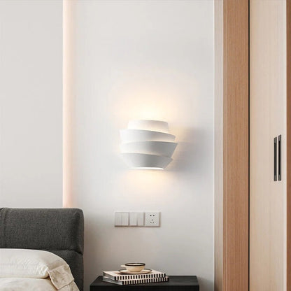 StratoGlow – Modern Layered LED Wall Lamp