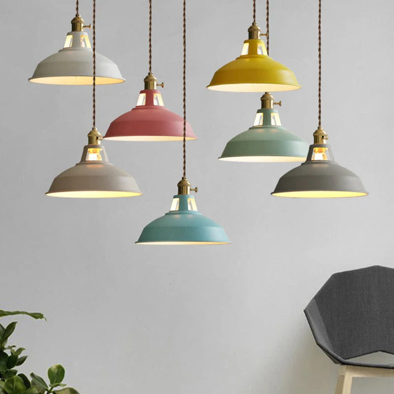 IndusRetro – Vintage Industrial Metal Pendant Lamp