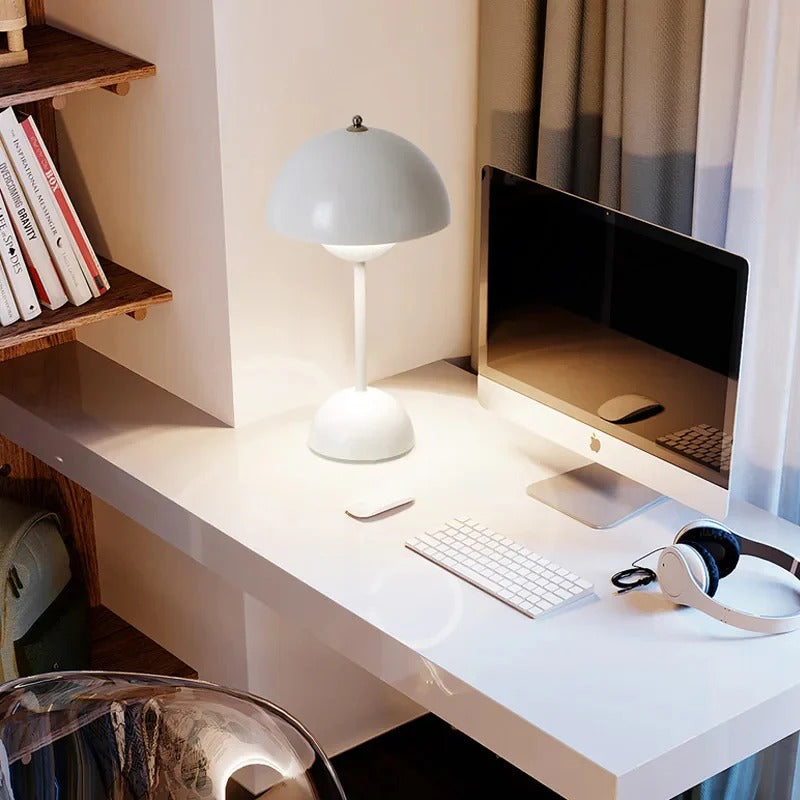 Aurora – Modern Nordic Dome Table Lamp