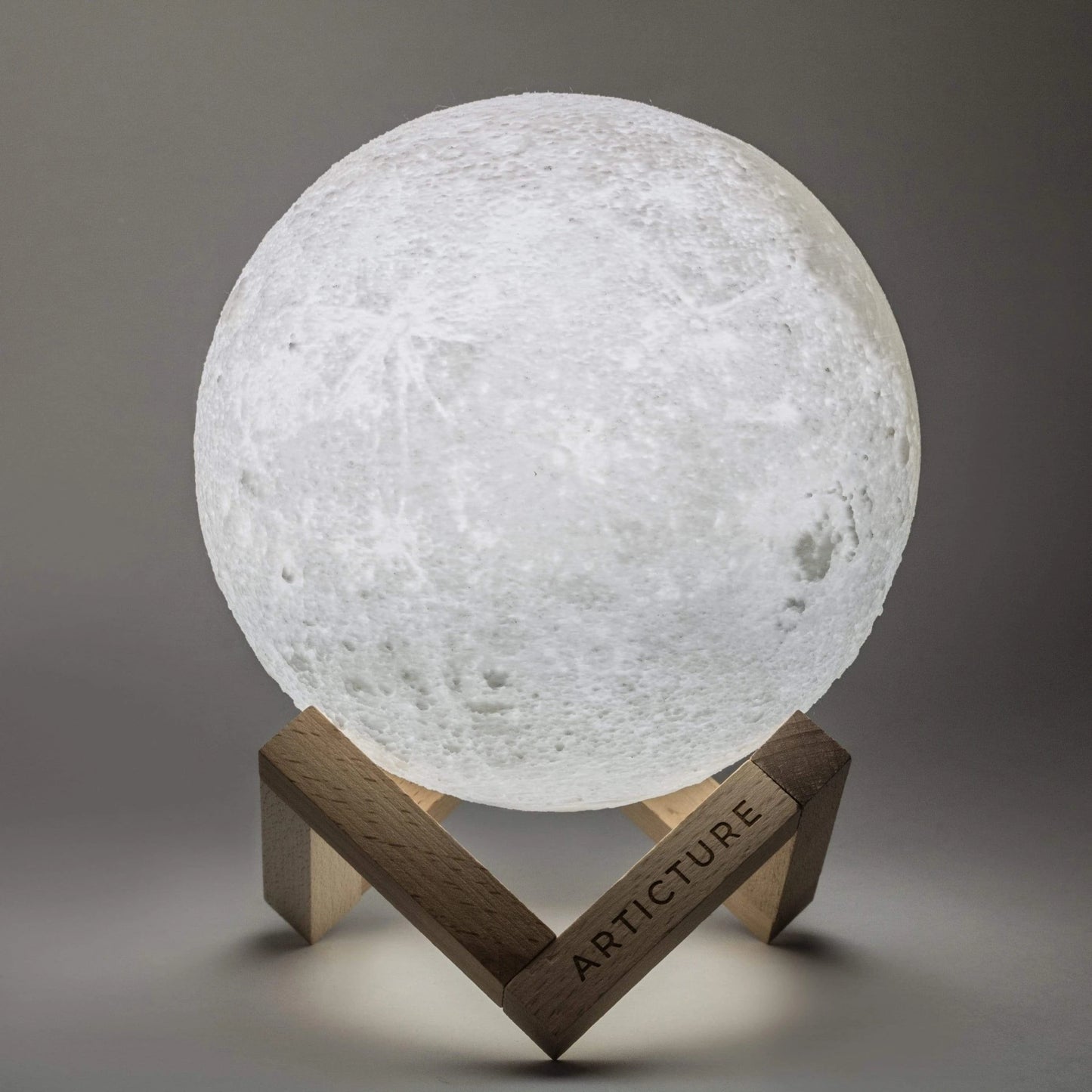 LunaGlow – 3D Printed LED Moon Lamp | Wooden Base & 6 Colours