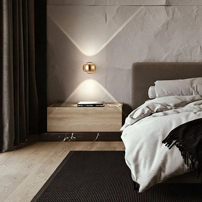 ÉclatMural – Modern Adjustable LED Wall Lamp with Artistic Design