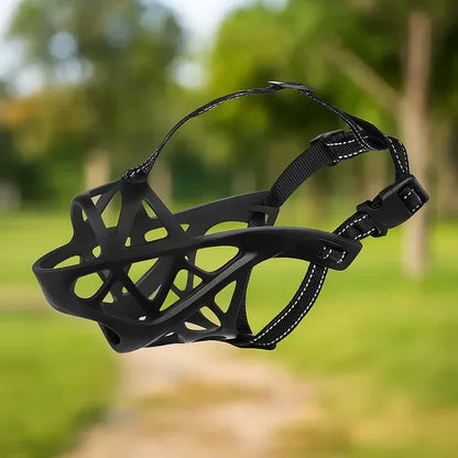 AeroGuard – Breathable Adjustable Dog Muzzle