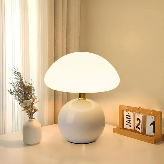 LumoSphere – Retro Ceramic Mushroom Table Lamp